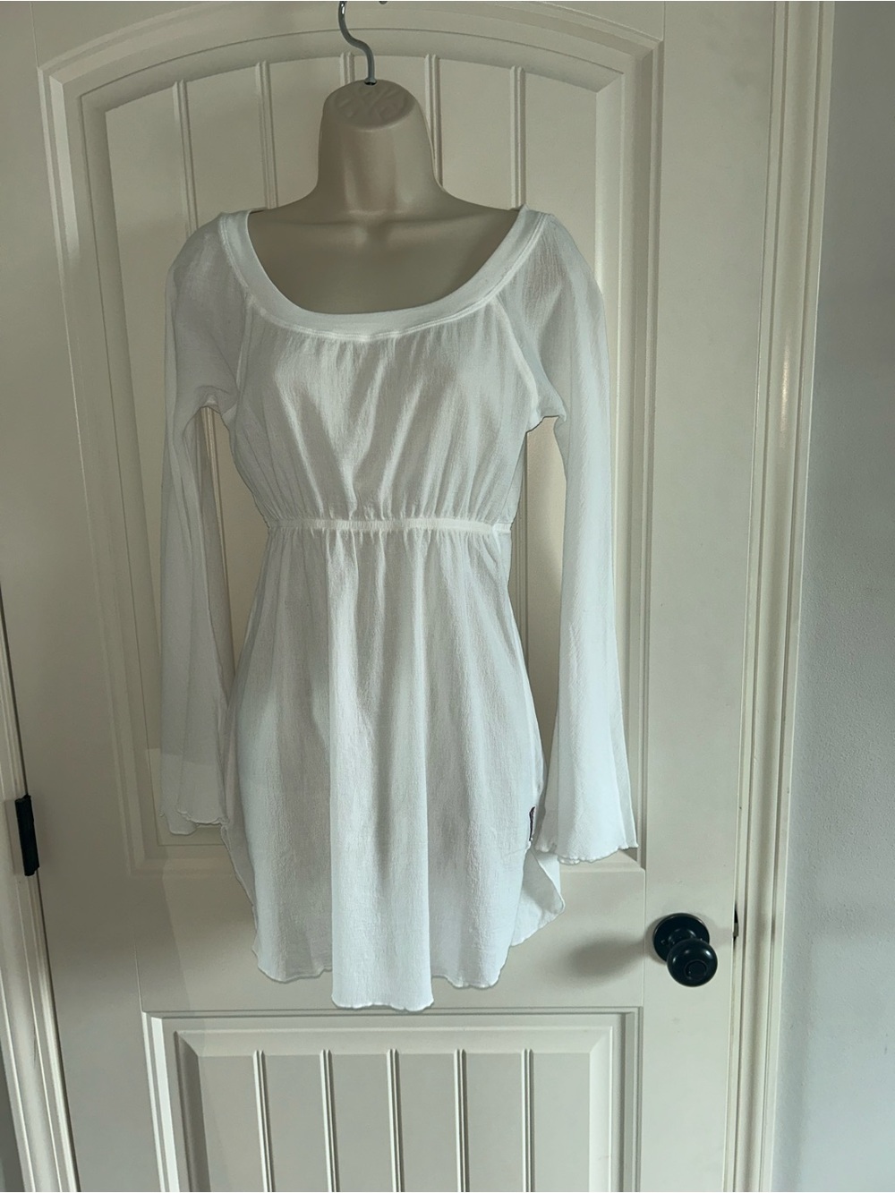 NEW Hard Tail White Long Sleeve Tunic Top Bell Sleeves Az M